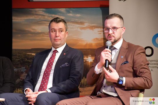 Krasnostawskie Forum Biznesu 2025. Liderzy wymienili się doświadczeniami [GALERIA ZDJĘĆ]