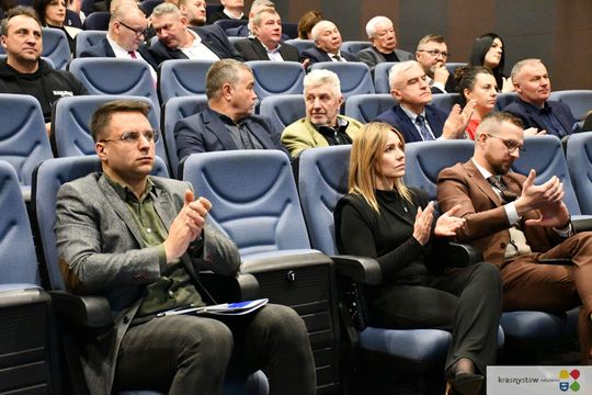 Krasnostawskie Forum Biznesu 2025. Liderzy wymienili się doświadczeniami [GALERIA ZDJĘĆ]