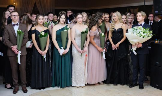 Studniówka 2025 - I Liceum Ogólnokształcące w Chełmie [GALERIA ZDJĘĆ]