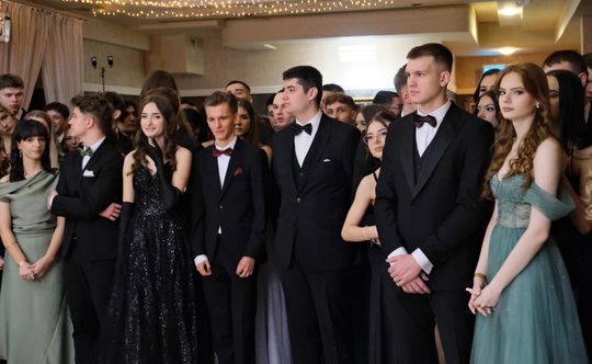 Studniówka 2025 - I Liceum Ogólnokształcące w Chełmie [GALERIA ZDJĘĆ]