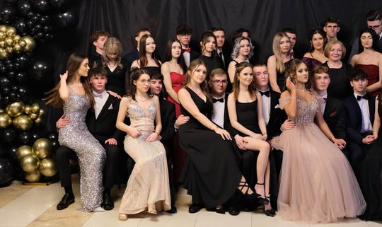 Studniówka 2025 - I Liceum Ogólnokształcące w Chełmie [GALERIA ZDJĘĆ]