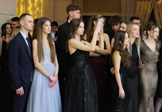 Studniówka 2025 - I Liceum Ogólnokształcące w Chełmie [GALERIA ZDJĘĆ]