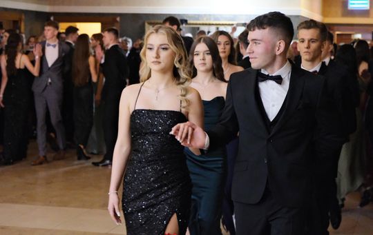 Studniówka 2025 - I Liceum Ogólnokształcące w Chełmie [GALERIA ZDJĘĆ]