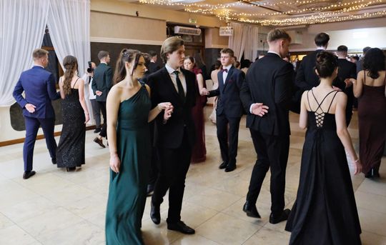 Studniówka 2025 - I Liceum Ogólnokształcące w Chełmie [GALERIA ZDJĘĆ]