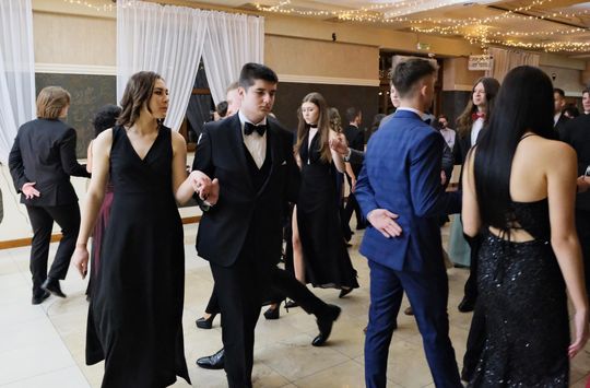 Studniówka 2025 - I Liceum Ogólnokształcące w Chełmie [GALERIA ZDJĘĆ]