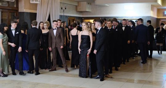 Studniówka 2025 - I Liceum Ogólnokształcące w Chełmie [GALERIA ZDJĘĆ]