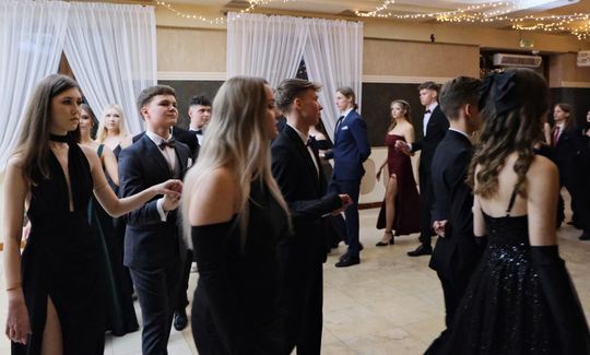 Studniówka 2025 - I Liceum Ogólnokształcące w Chełmie [GALERIA ZDJĘĆ]