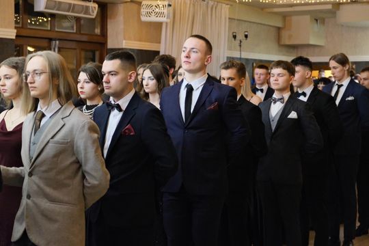 Studniówka 2025 - I Liceum Ogólnokształcące w Chełmie [GALERIA ZDJĘĆ]