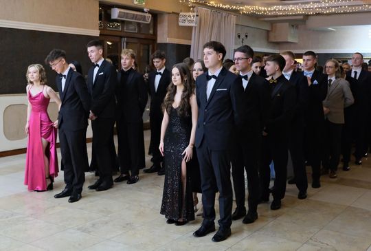 Studniówka 2025 - I Liceum Ogólnokształcące w Chełmie [GALERIA ZDJĘĆ]