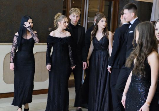 Studniówka 2025 - I Liceum Ogólnokształcące w Chełmie [GALERIA ZDJĘĆ]