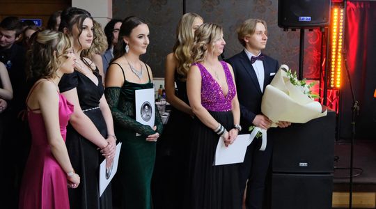 Studniówka 2025 - I Liceum Ogólnokształcące w Chełmie [GALERIA ZDJĘĆ]