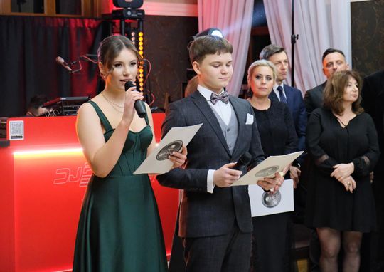 Studniówka 2025 - I Liceum Ogólnokształcące w Chełmie [GALERIA ZDJĘĆ]