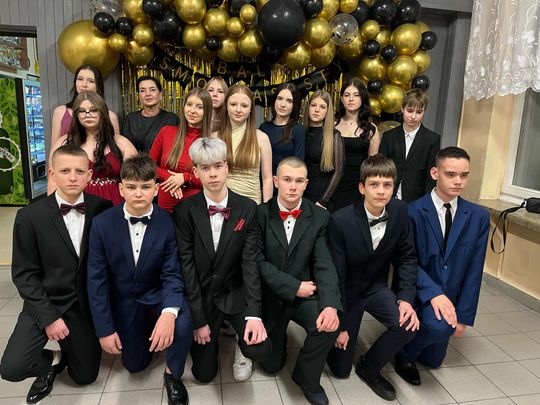 Chełm. Bal ósmoklasistów ze Szkoły Podstawowej nr 1 w Chełmie [GALERIA ZDJĘĆ]