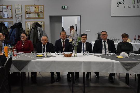 Gm. Fajsławice. Szczęśliwe pary świętowały Złote i Diamentowe Gody [GALERIA ZDJĘĆ]