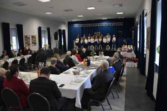 Gm. Fajsławice. Szczęśliwe pary świętowały Złote i Diamentowe Gody [GALERIA ZDJĘĆ]