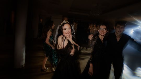 Studniówka 2025 - Zespół Szkół nr 2 im. Bartosza Głowackiego w Krasnymstawie [GALERIA ZDJĘĆ]