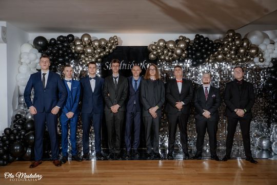 Studniówka Zespół Szkół Nr 2 im. Bartosza Głowackiego w Krasnymstawie Studniówka Zespół Szkół Nr 2 im. Bartosza Głowackiego w Krasnymstawie