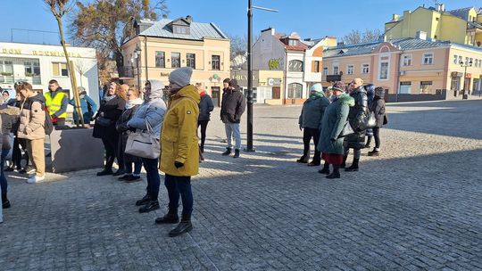 Chełm. Protest przeciw zmianom w chełmskiej oświacie [GALERIA ZDJĘĆ]