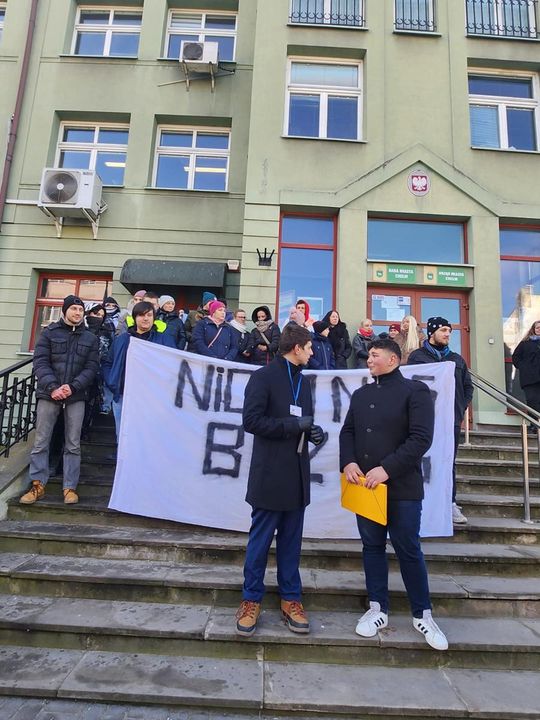 Chełm. Protest przeciw zmianom w chełmskiej oświacie [GALERIA ZDJĘĆ]