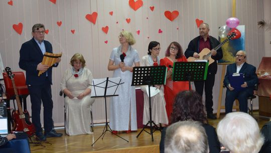 Walentynki w Miejskiej Bibliotece Publicznej w Krasnymstawie [GALERIA ZDJĘĆ]