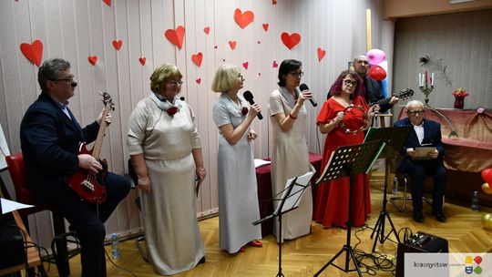 Walentynki w Miejskiej Bibliotece Publicznej w Krasnymstawie [GALERIA ZDJĘĆ]