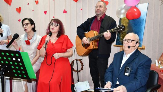 Walentynki w Miejskiej Bibliotece Publicznej w Krasnymstawie [GALERIA ZDJĘĆ]