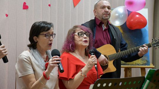 Walentynki w Miejskiej Bibliotece Publicznej w Krasnymstawie [GALERIA ZDJĘĆ]