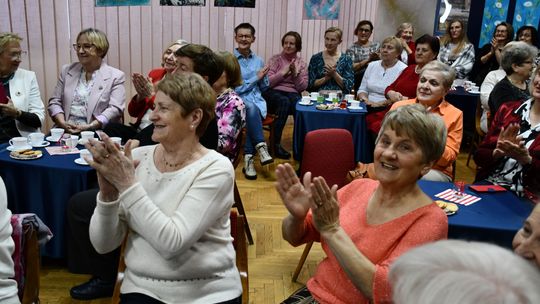 Walentynki w Miejskiej Bibliotece Publicznej w Krasnymstawie [GALERIA ZDJĘĆ]