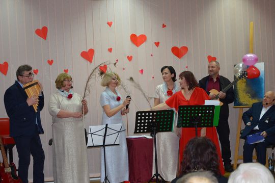 Walentynki w Miejskiej Bibliotece Publicznej w Krasnymstawie [GALERIA ZDJĘĆ]