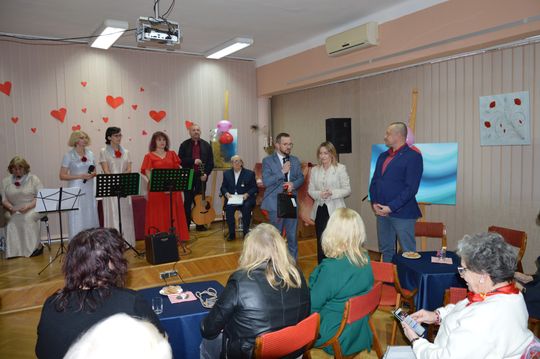 Walentynki w Miejskiej Bibliotece Publicznej w Krasnymstawie [GALERIA ZDJĘĆ]