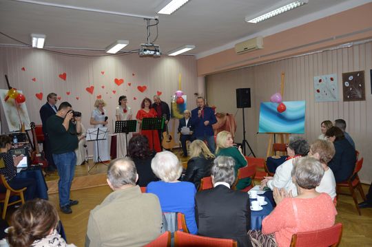 Walentynki w Miejskiej Bibliotece Publicznej w Krasnymstawie [GALERIA ZDJĘĆ]