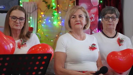 Seniorzy z "Oazy Radości" celebrują miłość! [GALERIA ZDJĘĆ]