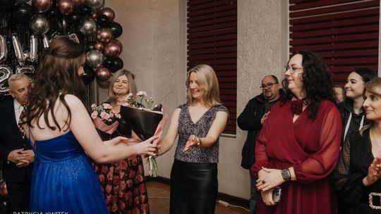 Studniówka 2025 - Zespół Szkół nr 1 im. Tadeusza Kościuszki w Krasnymstawie [GALERIA ZDJĘĆ]