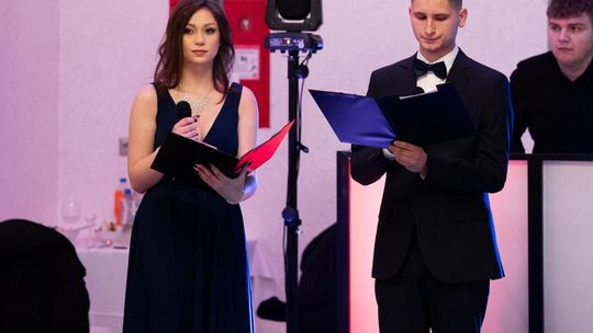 Studniówka 2025 - Zespół Szkół nr 1 im. Tadeusza Kościuszki w Krasnymstawie [GALERIA ZDJĘĆ]