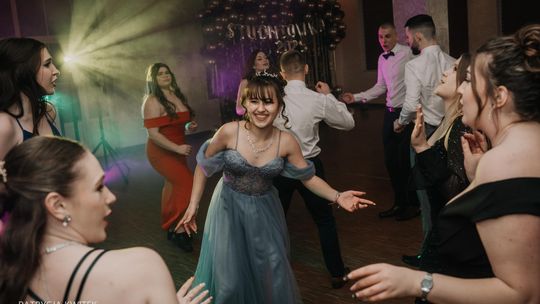 Studniówka 2025 - Zespół Szkół nr 1 im. Tadeusza Kościuszki w Krasnymstawie [GALERIA ZDJĘĆ]