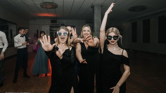 Studniówka 2025 - Zespół Szkół nr 1 im. Tadeusza Kościuszki w Krasnymstawie [GALERIA ZDJĘĆ]