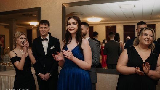 Studniówka 2025 - Zespół Szkół nr 1 im. Tadeusza Kościuszki w Krasnymstawie [GALERIA ZDJĘĆ]