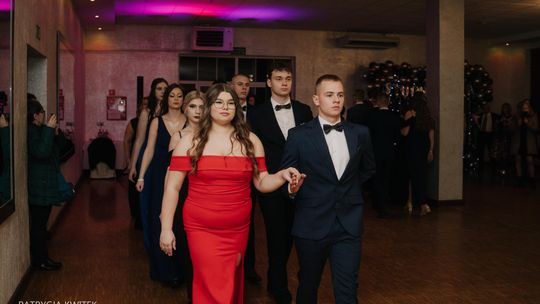 Studniówka 2025 - Zespół Szkół nr 1 im. Tadeusza Kościuszki w Krasnymstawie [GALERIA ZDJĘĆ]