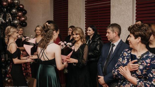 Studniówka 2025 - Zespół Szkół nr 1 im. Tadeusza Kościuszki w Krasnymstawie [GALERIA ZDJĘĆ]