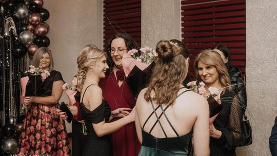 Studniówka 2025 - Zespół Szkół nr 1 im. Tadeusza Kościuszki w Krasnymstawie [GALERIA ZDJĘĆ]