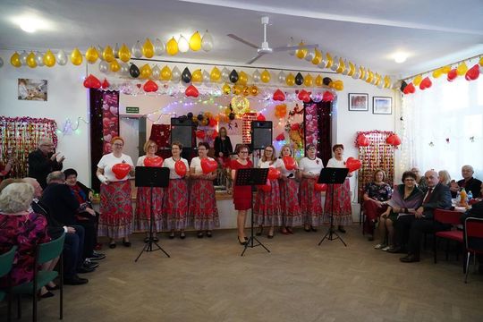 Seniorzy z "Oazy Radości" celebrują miłość! [GALERIA ZDJĘĆ]