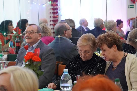 Seniorzy z "Oazy Radości" celebrują miłość! [GALERIA ZDJĘĆ]