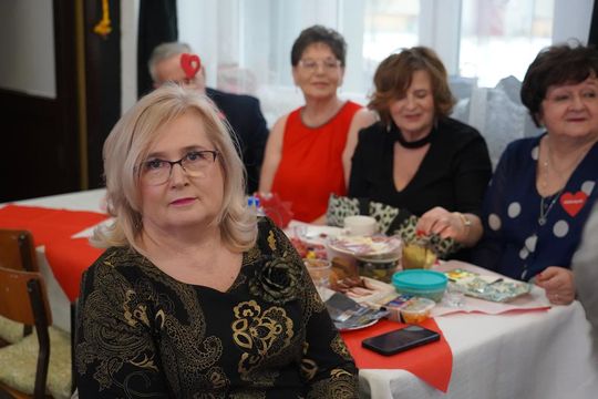 Seniorzy z "Oazy Radości" celebrują miłość! [GALERIA ZDJĘĆ]