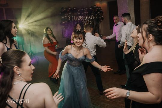 Studniówka 2025 - Zespół Szkół nr 1 im. Tadeusza Kościuszki w Krasnymstawie [GALERIA ZDJĘĆ]