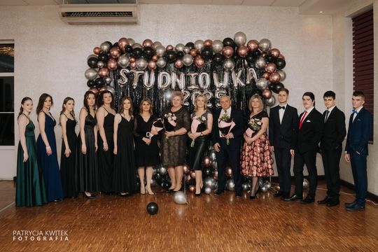 Studniówka 2025 - Zespół Szkół nr 1 im. Tadeusza Kościuszki w Krasnymstawie [GALERIA ZDJĘĆ]
