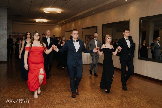 Studniówka 2025 - Zespół Szkół nr 1 im. Tadeusza Kościuszki w Krasnymstawie [GALERIA ZDJĘĆ]