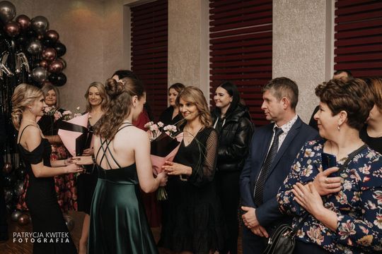 Studniówka 2025 - Zespół Szkół nr 1 im. Tadeusza Kościuszki w Krasnymstawie [GALERIA ZDJĘĆ]