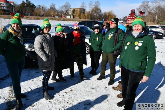 Wielkie walentynkowe morsowanie w Tuligłowach [GALERIA ZDJĘĆ]