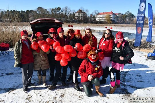 Wielkie walentynkowe morsowanie w Tuligłowach [GALERIA ZDJĘĆ]