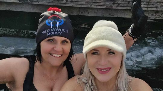 Okuninka. Włodawskim morsom też zawsze gorąco [GALERIA ZDJĘĆ]